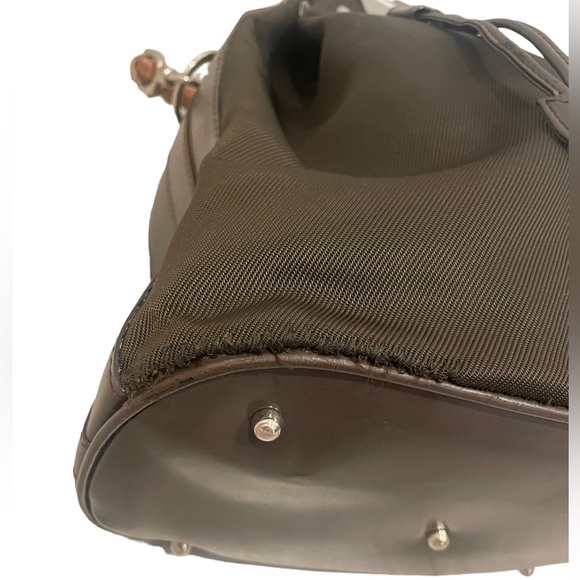 Gucci Authentic Vintage Bamboo Handle Bucket Bag - Picture 16 of 16